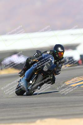 media/Jan-14-2024-SoCal Trackdays (Sun) [[2e55ec21a6]]/Turn 16 Set 2 (1125am)/